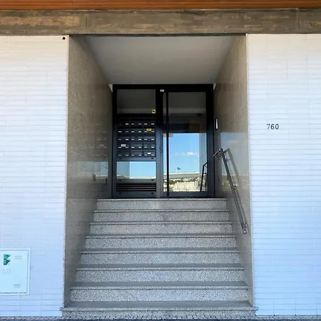 Riverfront Haven Family's Choice With Free Garage Apartamento *